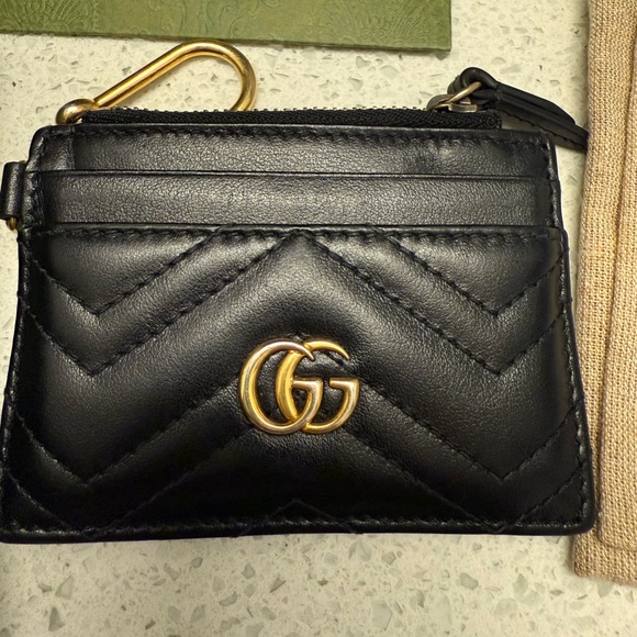 Gucci GG MARMONT KEYCHAIN WALLET, Black, Authentic - Picture 2 of 10